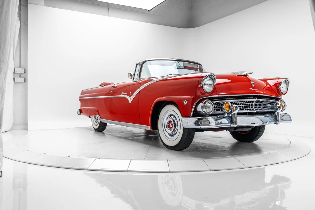 1955 Ford Fairlane 1st Gen - Image 30 of 31