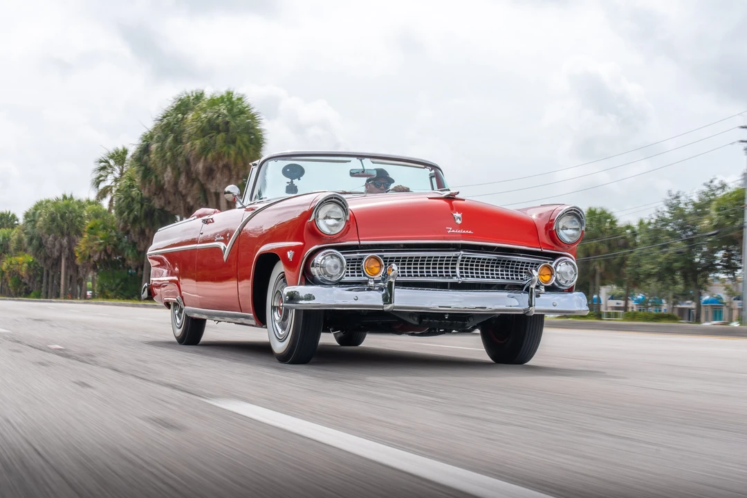1955 Ford Fairlane 1st Gen - Image 2 of 31