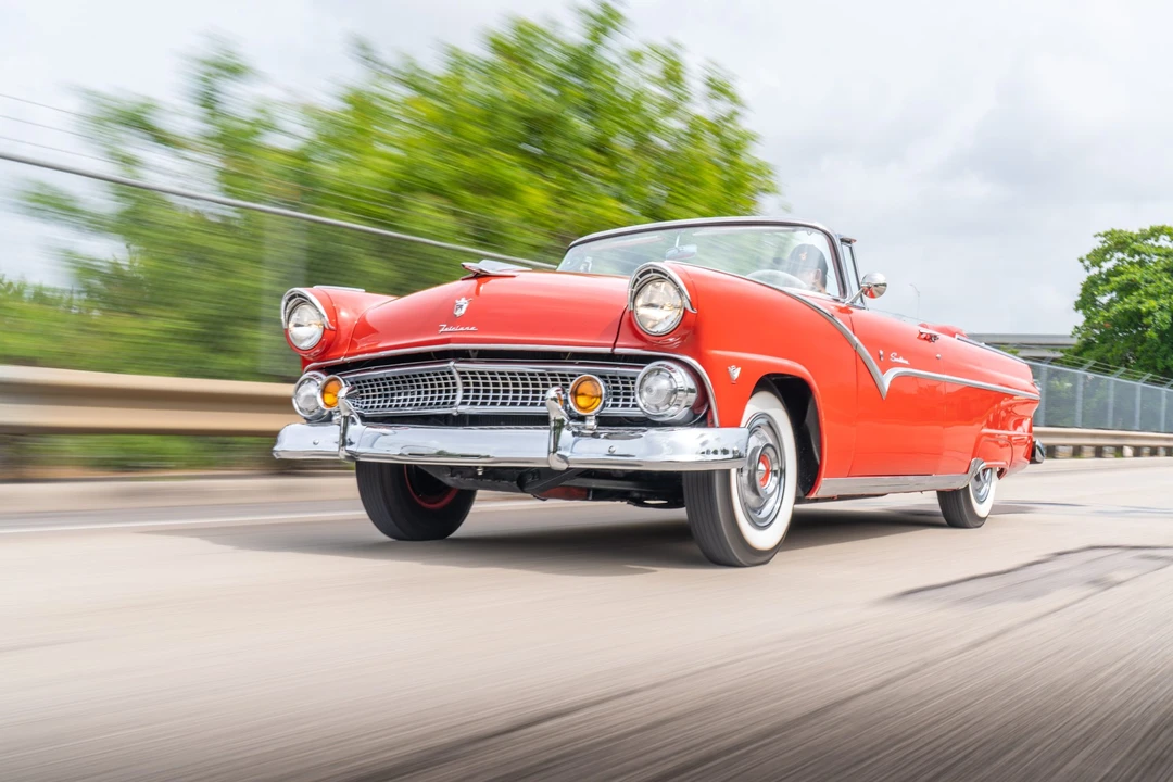 1955 Ford Fairlane 1st Gen - Image 6 of 31