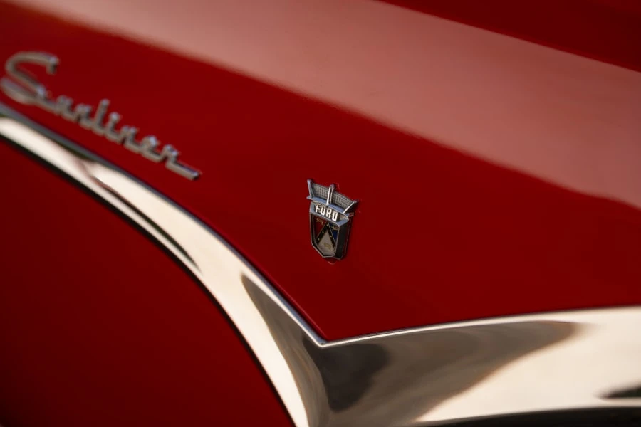 1955 Ford Fairlane 1st Gen - Image 9 of 27