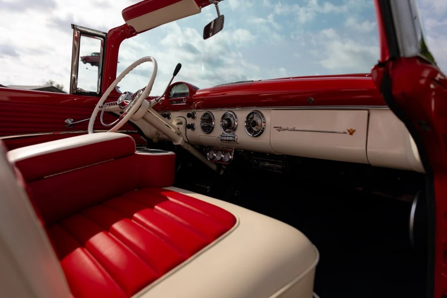 1955 Ford Fairlane 1st Gen - Image 16 of 27