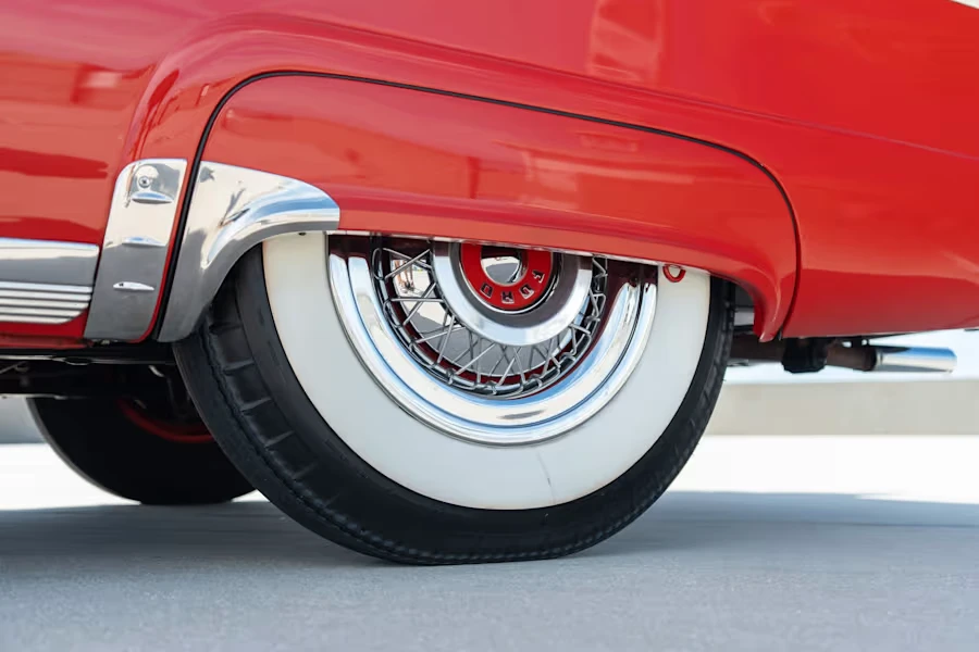 1955 Ford Fairlane 1st Gen - Image 28 of 31