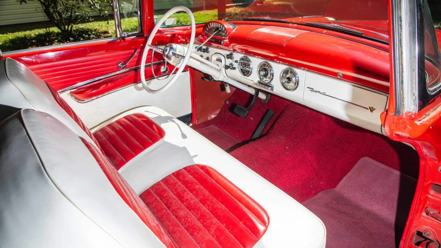 1955 Ford Fairlane 1st Gen - Image 5 of 14
