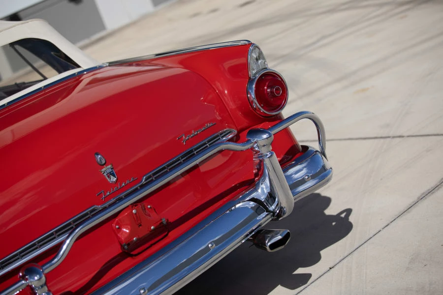 1955 Ford Fairlane 1st Gen - Image 11 of 31