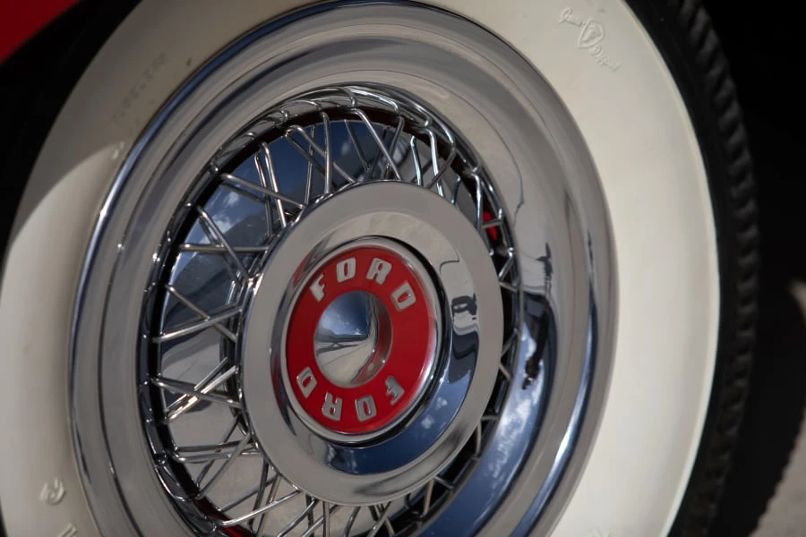 1955 Ford Fairlane 1st Gen - Image 18 of 31