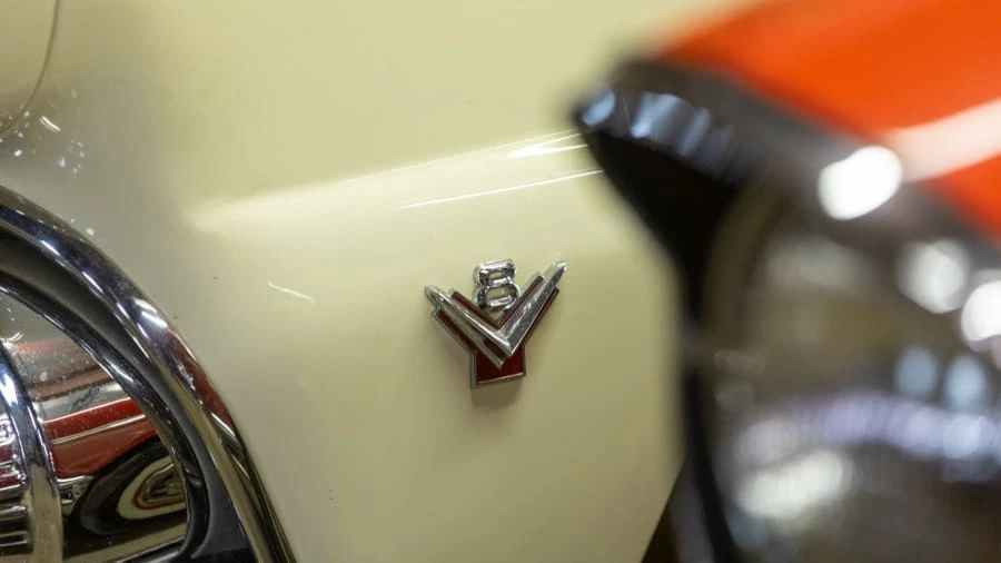 1955 Ford Fairlane 1st Gen - Image 19 of 21