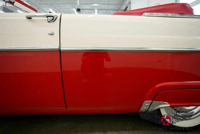 1955 Ford Fairlane 1st Gen - Image 17 of 31