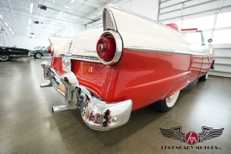 1955 Ford Fairlane 1st Gen - Image 24 of 31