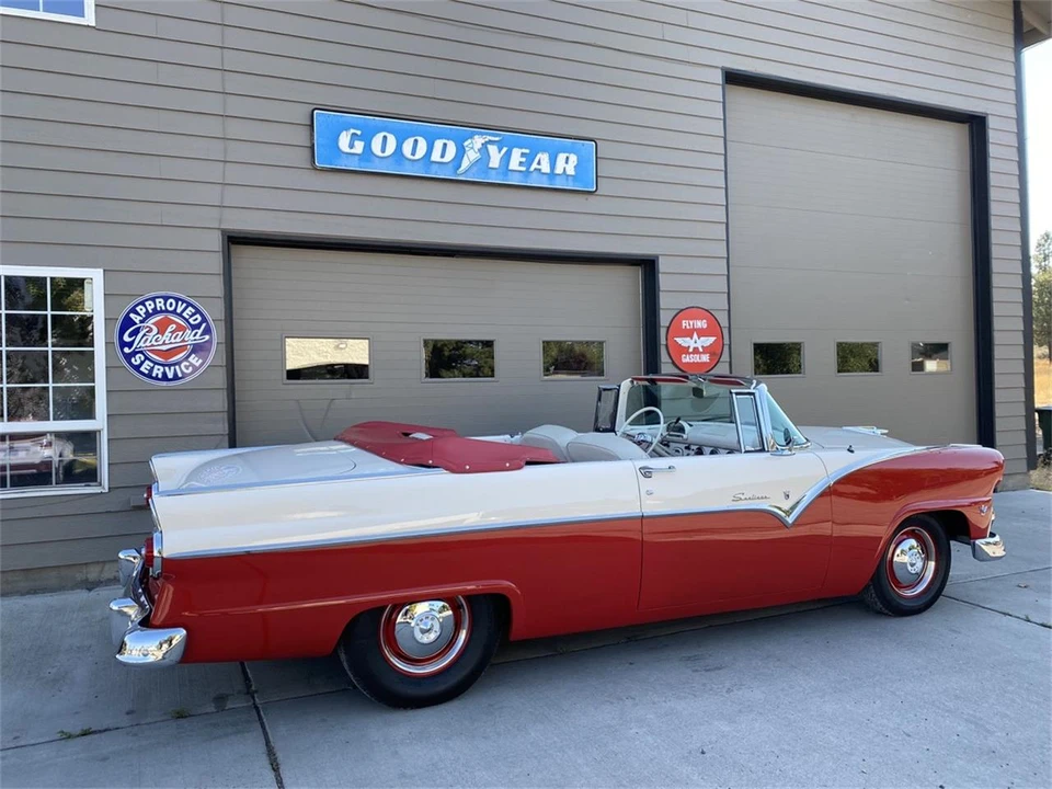1955 Ford Fairlane 1st Gen - Image 8 of 31