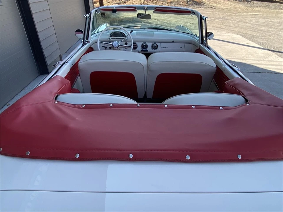 1955 Ford Fairlane 1st Gen - Image 15 of 31