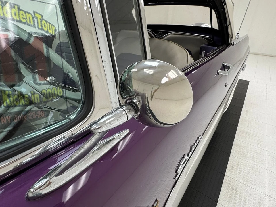1955 Ford Fairlane 1st Gen - Image 21 of 31