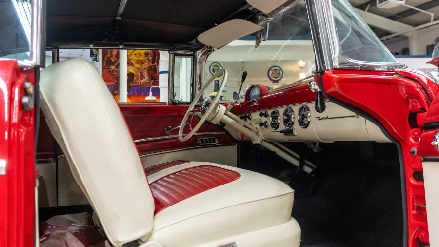 1955 Ford Fairlane 1st Gen - Image 5 of 17
