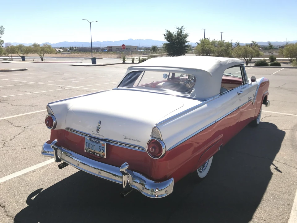 1955 Ford Fairlane 1st Gen - Image 28 of 31