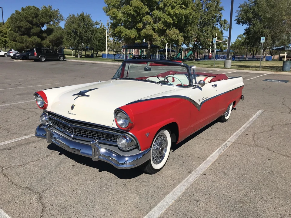 1955 Ford Fairlane 1st Gen - Image 2 of 31