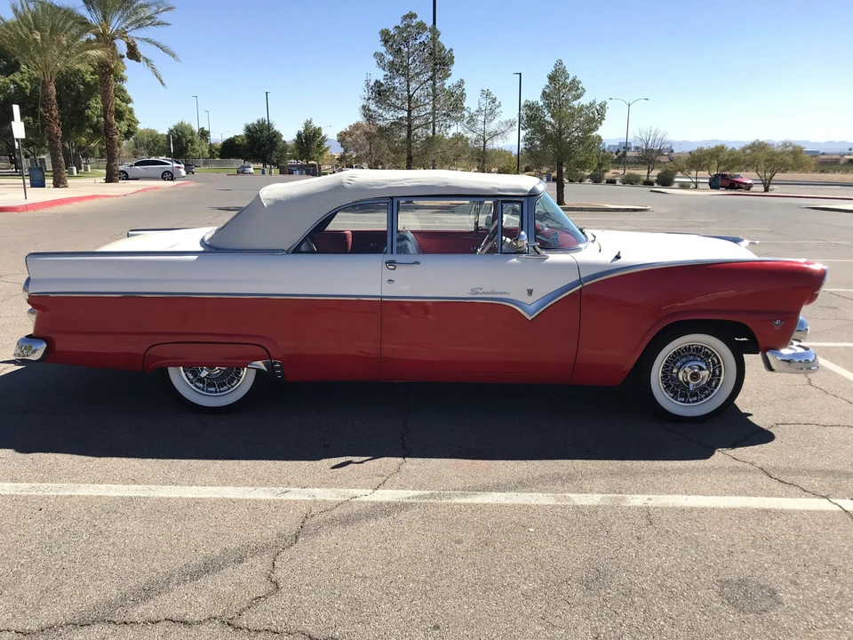 1955 Ford Fairlane 1st Gen - Image 26 of 31