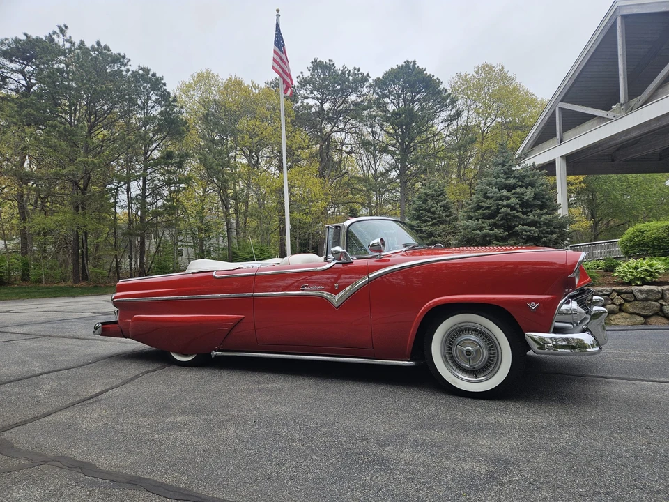 1955 Ford Fairlane 1st Gen - Image 16 of 31