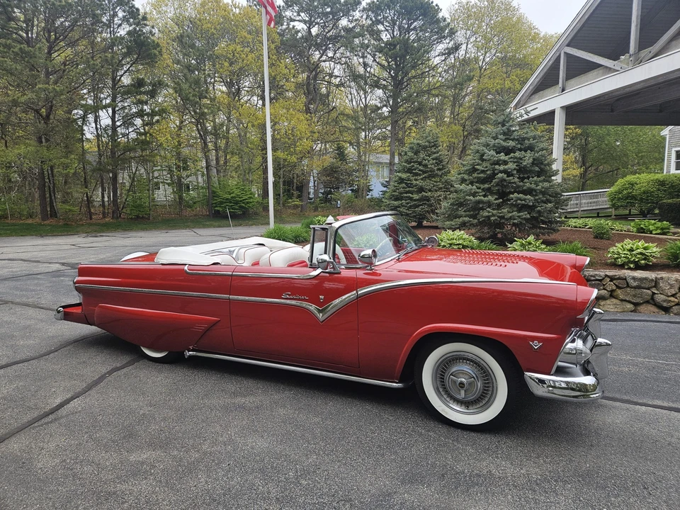 1955 Ford Fairlane 1st Gen - Image 17 of 31