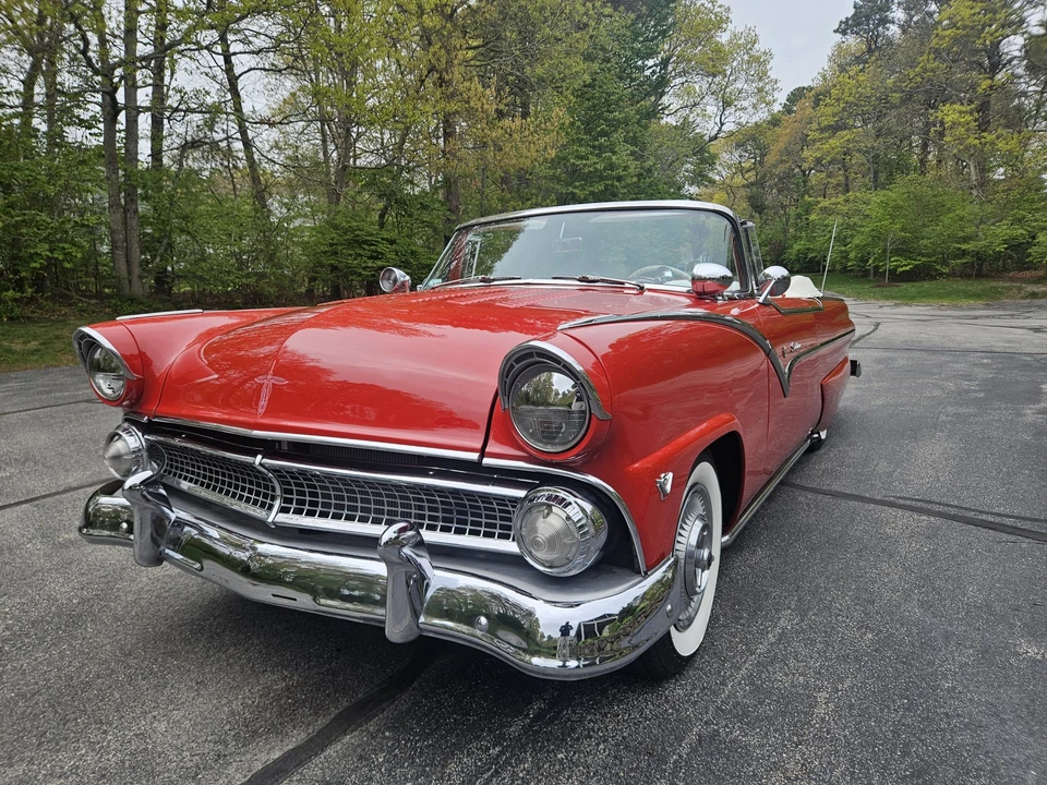 1955 Ford Fairlane 1st Gen - Image 2 of 31