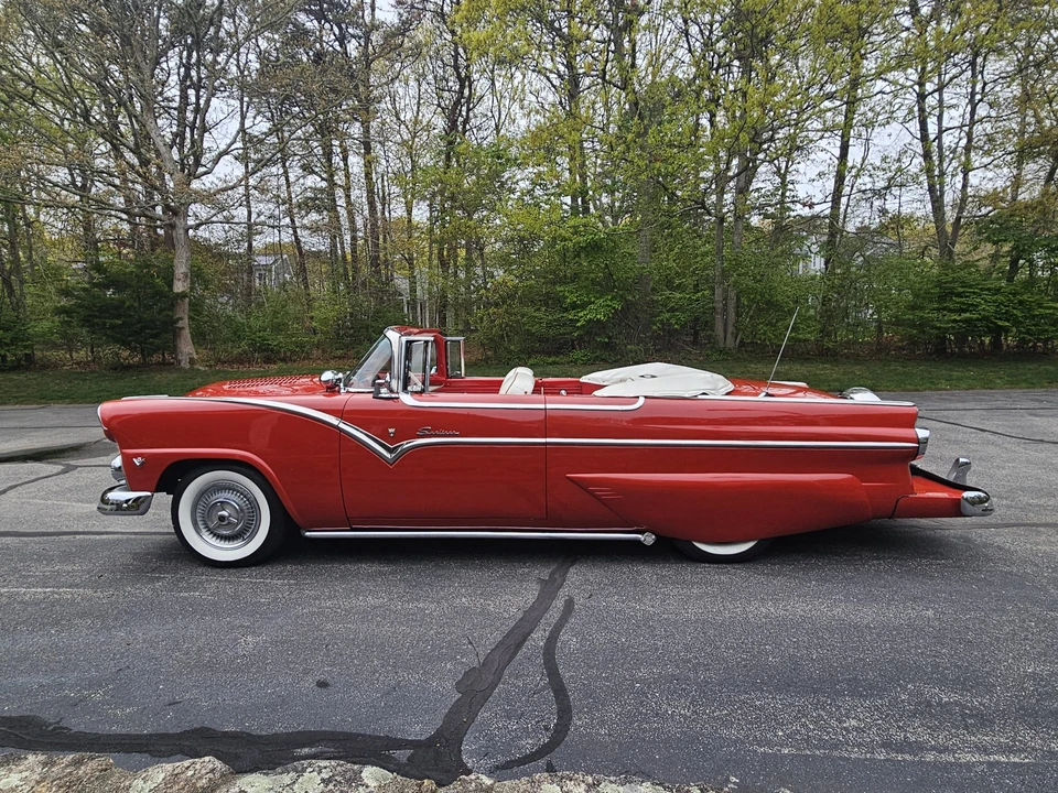1955 Ford Fairlane 1st Gen - Image 5 of 31