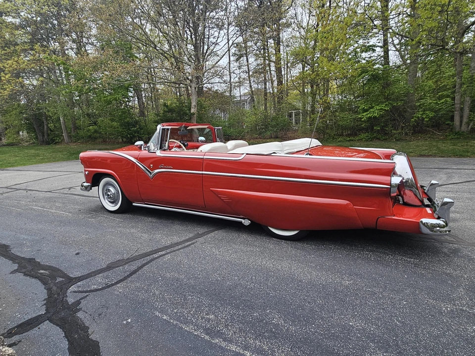 1955 Ford Fairlane 1st Gen - Image 6 of 31