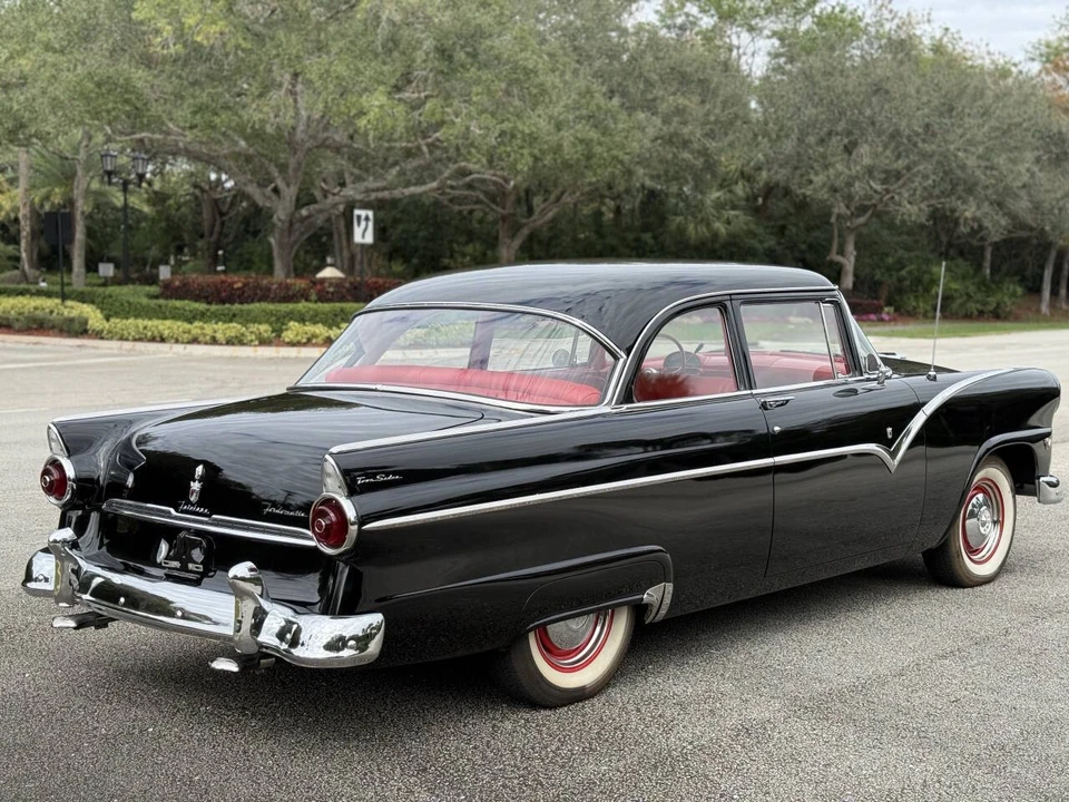 1955 Ford Fairlane 1st Gen - Image 5 of 21