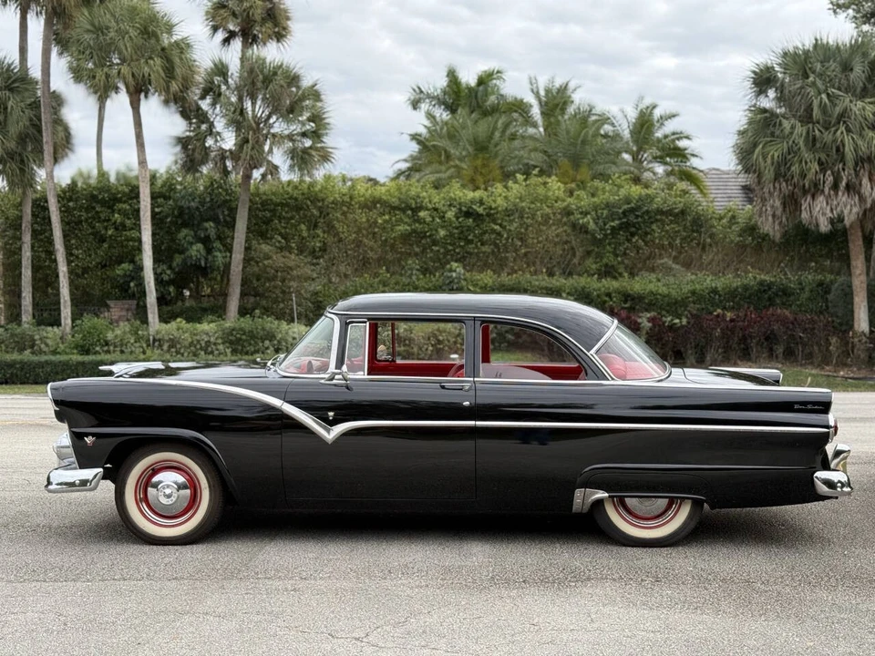 1955 Ford Fairlane 1st Gen - Image 2 of 21