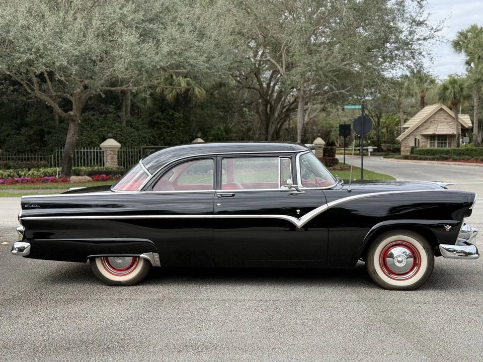 1955 Ford Fairlane 1st Gen - Image 6 of 21