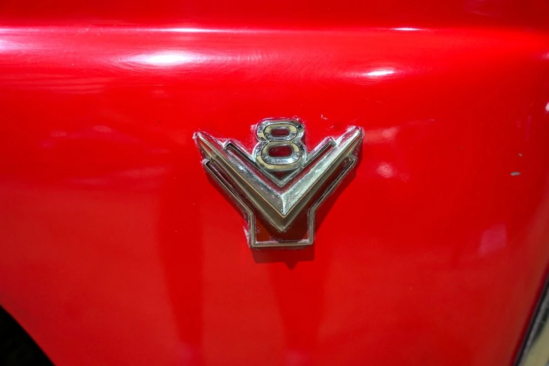 1955 Ford Fairlane 1st Gen - Image 30 of 31