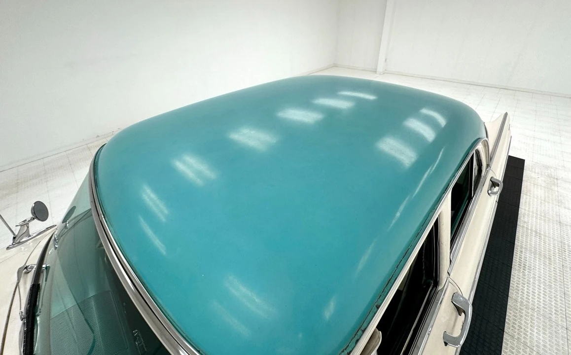 1955 Ford Fairlane 1st Gen - Image 16 of 31