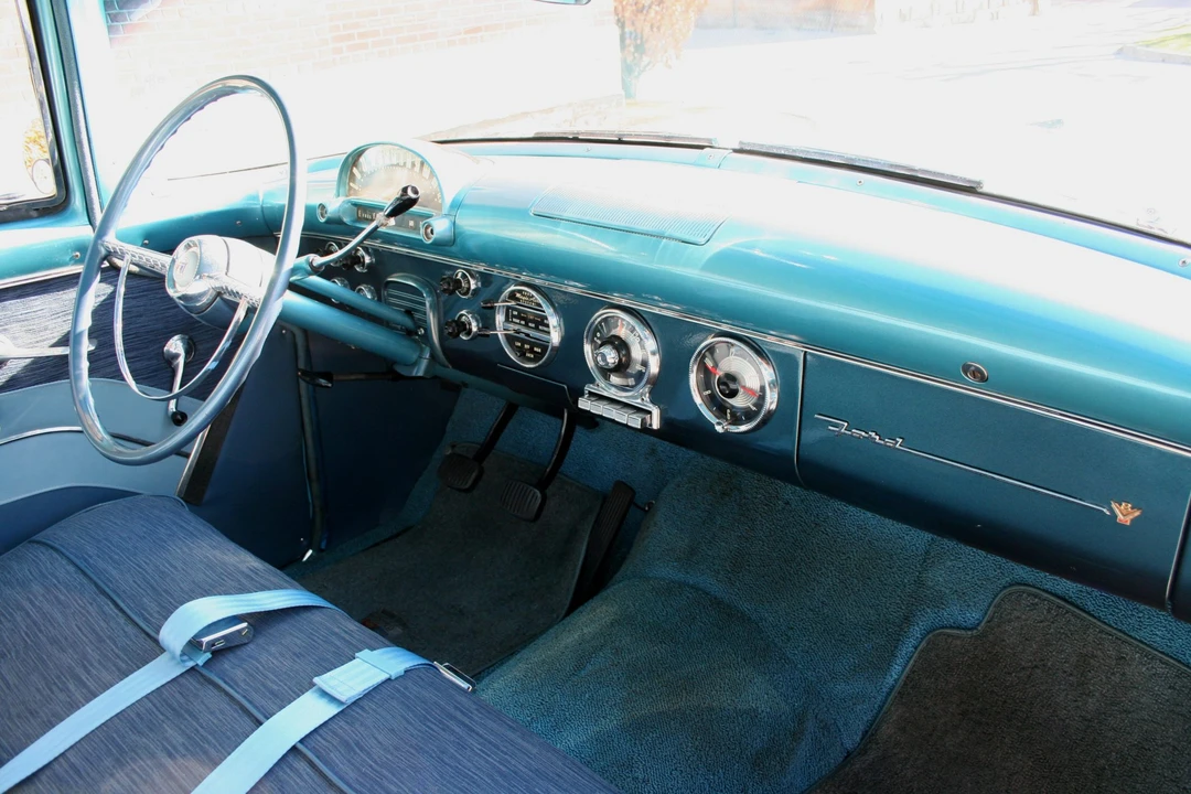 1955 Ford Fairlane 1st Gen - Image 29 of 31