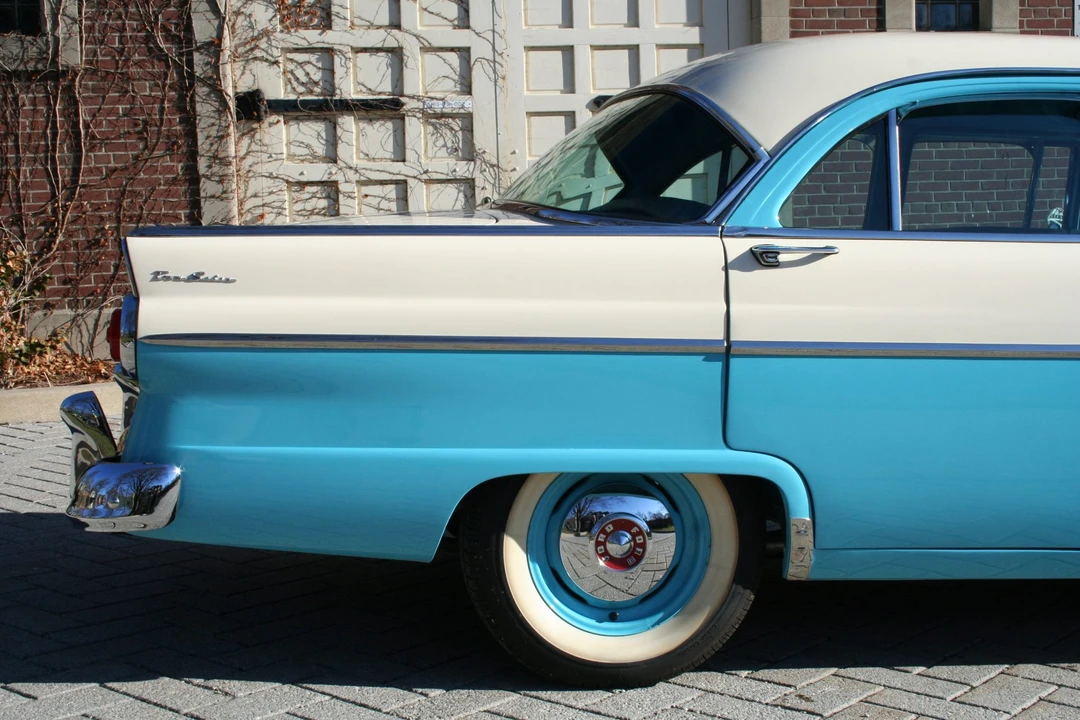 1955 Ford Fairlane 1st Gen - Image 12 of 31