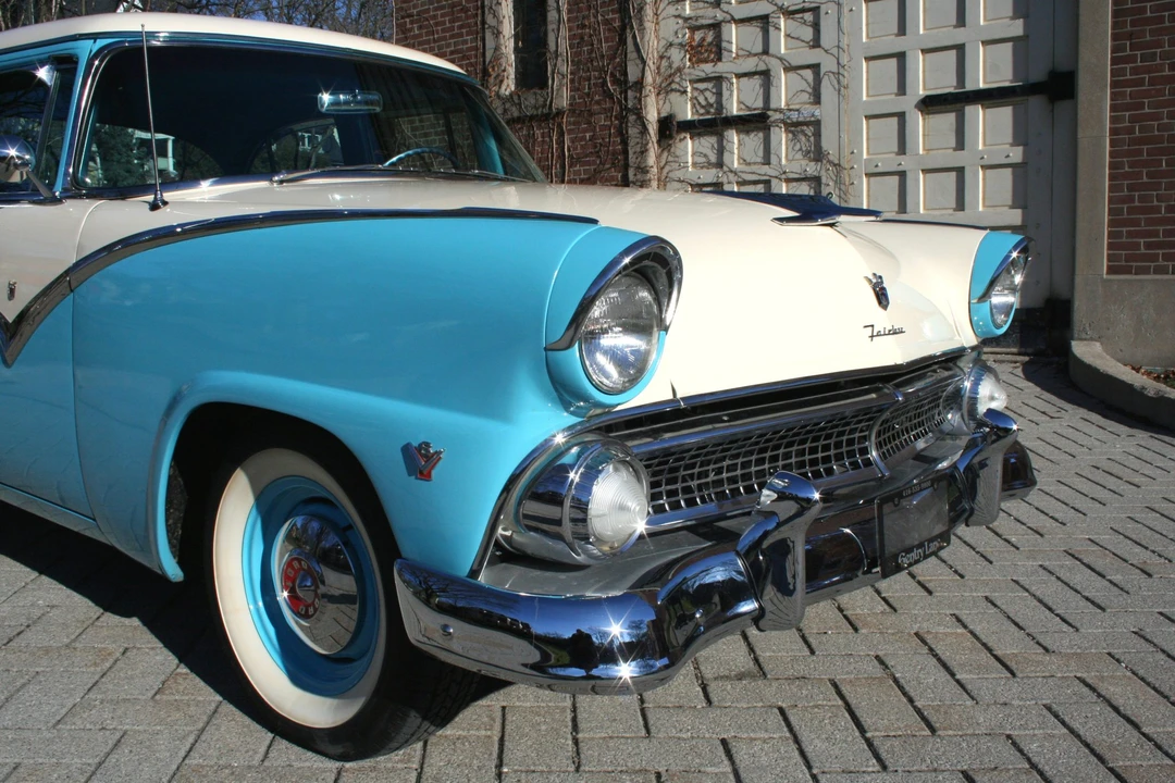 1955 Ford Fairlane 1st Gen - Image 16 of 31