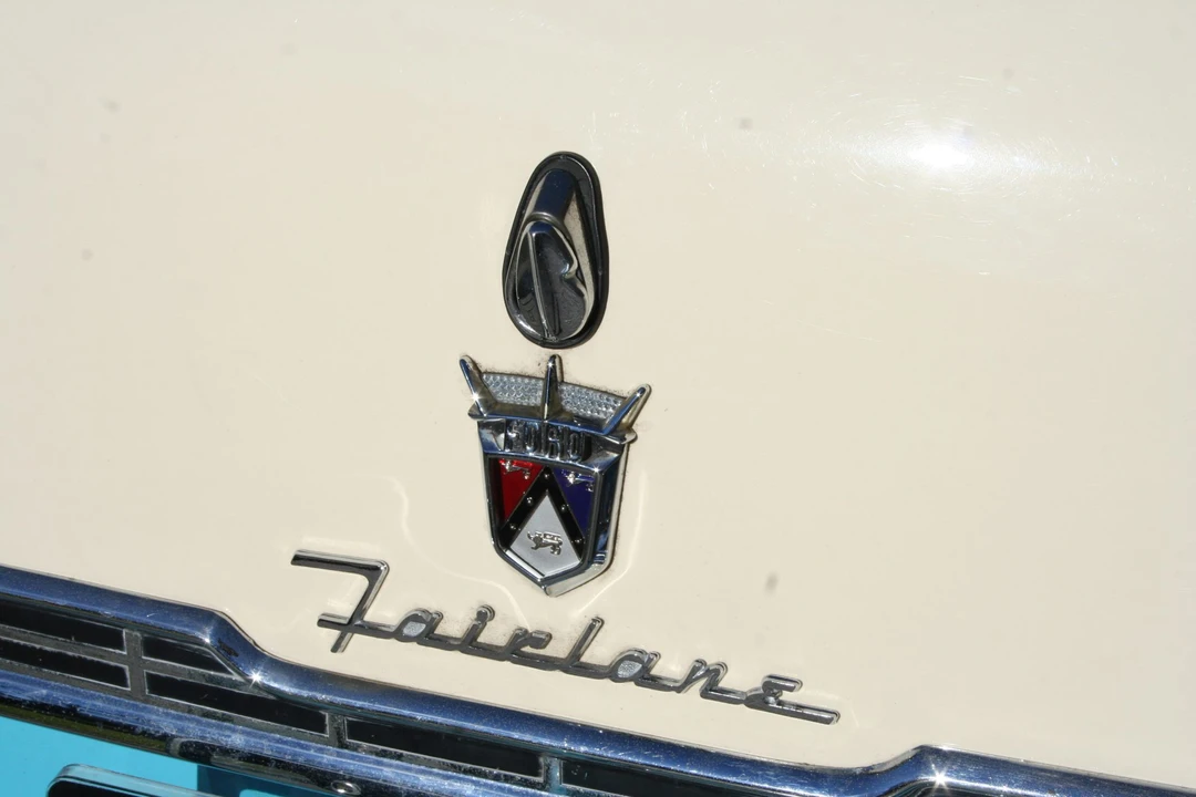 1955 Ford Fairlane 1st Gen - Image 22 of 31