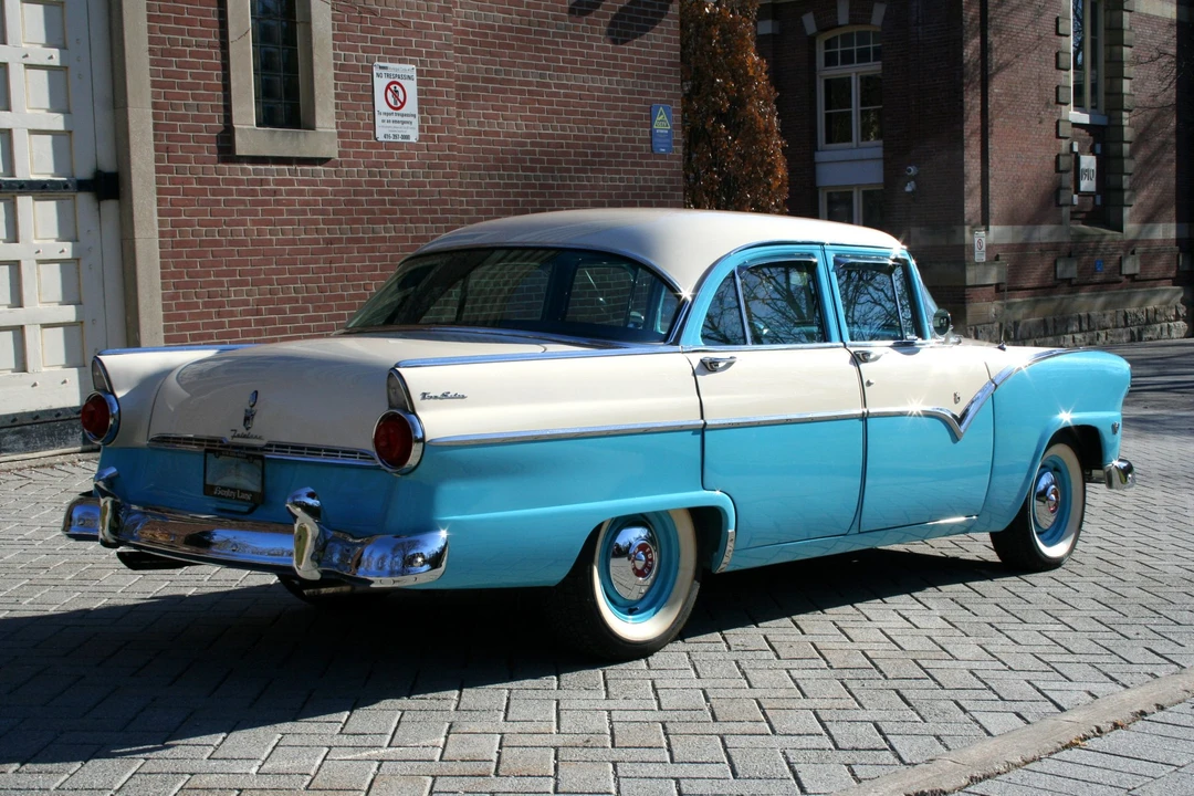 1955 Ford Fairlane 1st Gen - Image 5 of 31