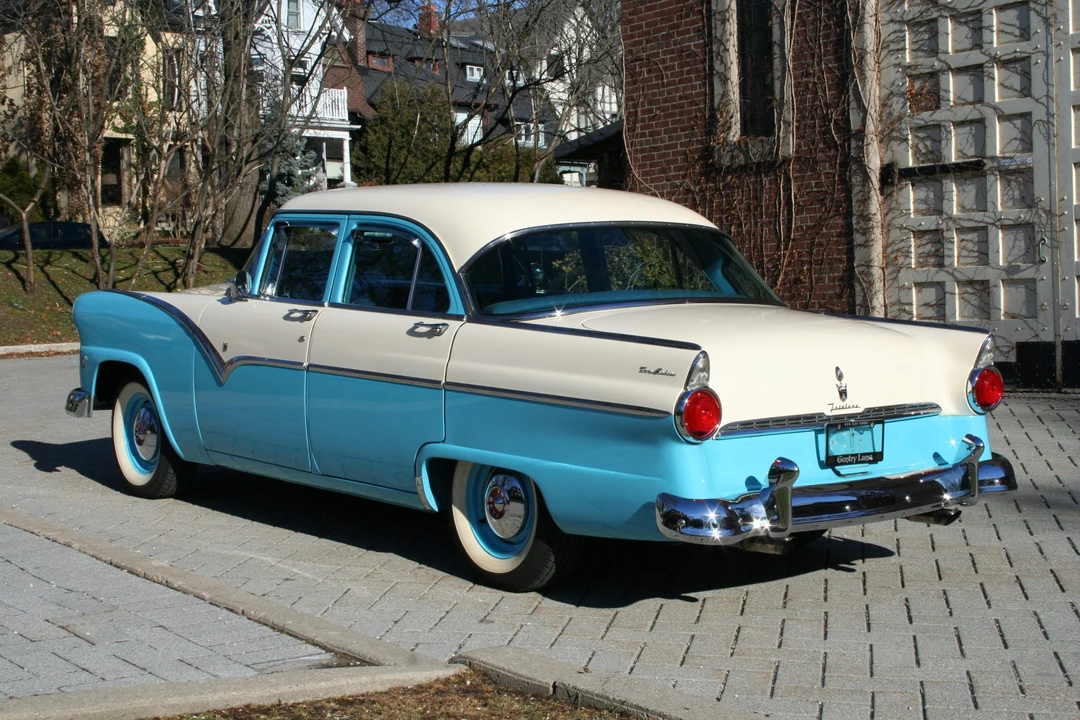 1955 Ford Fairlane 1st Gen - Image 8 of 31