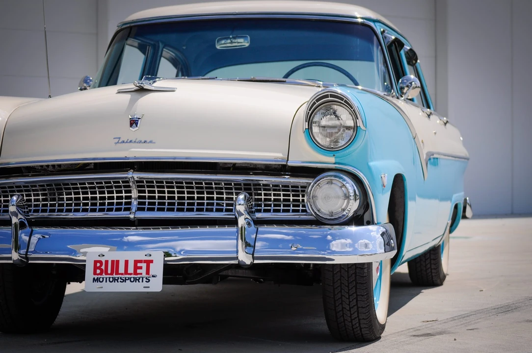 1955 Ford Fairlane 1st Gen - Image 13 of 31