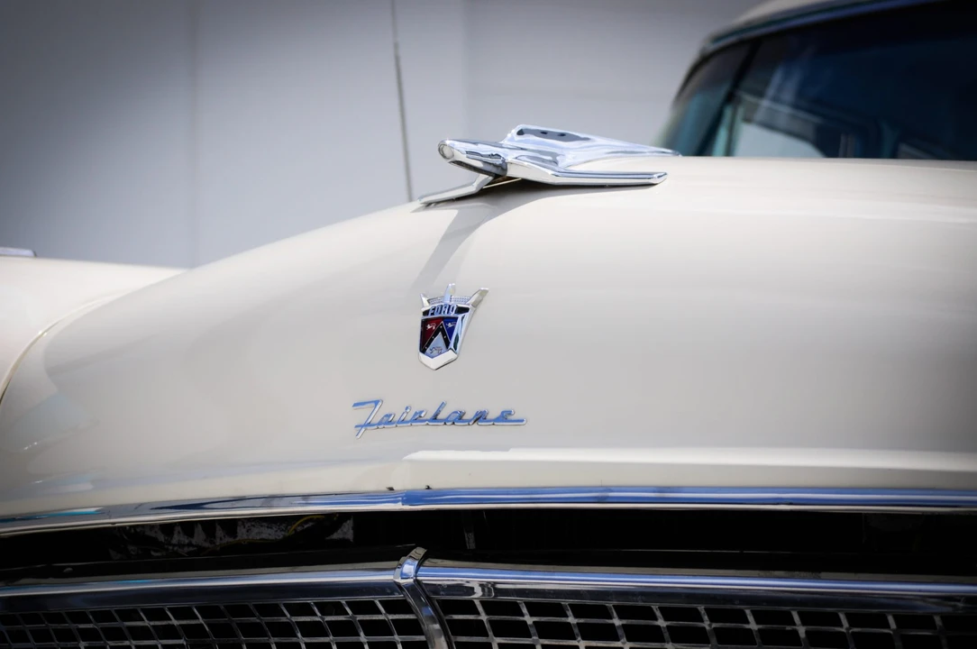 1955 Ford Fairlane 1st Gen - Image 31 of 31