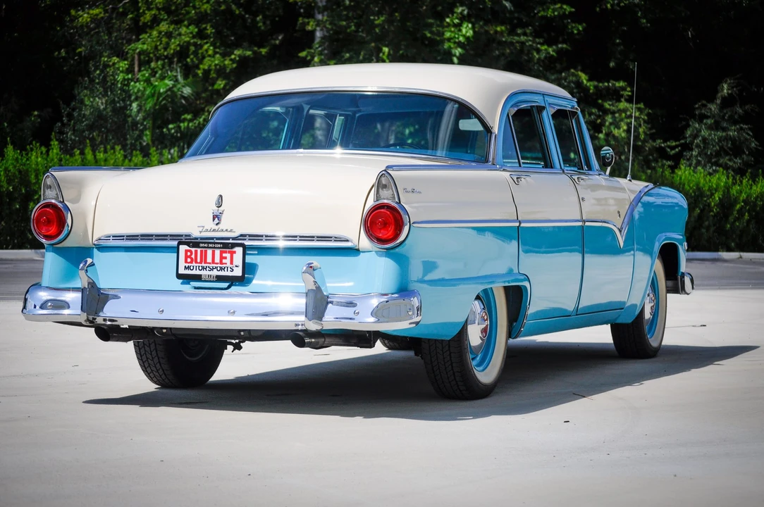 1955 Ford Fairlane 1st Gen - Image 7 of 31