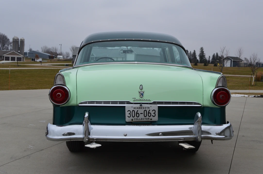 1955 Ford Fairlane 1st Gen - Image 5 of 31