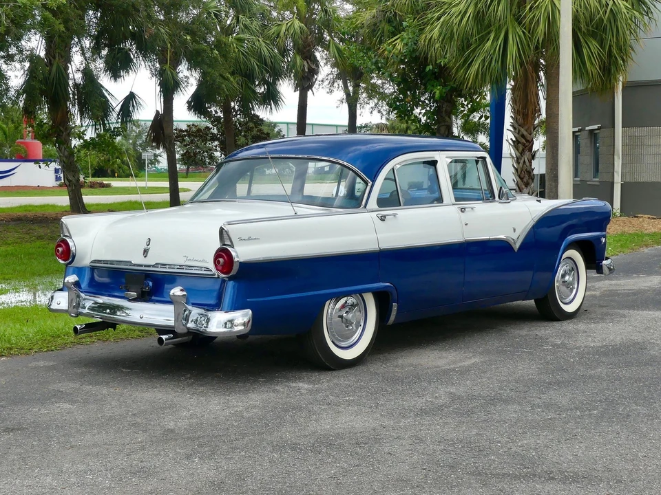 1955 Ford Fairlane 2nd Gen - Image 18 of 21