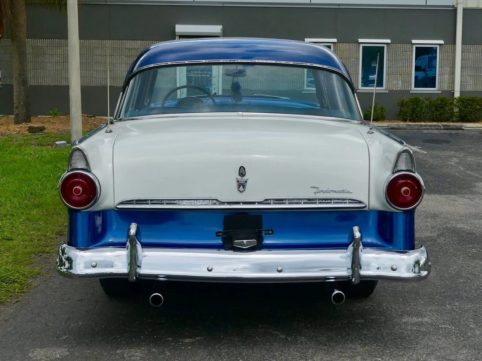 1955 Ford Fairlane 2nd Gen - Image 15 of 21