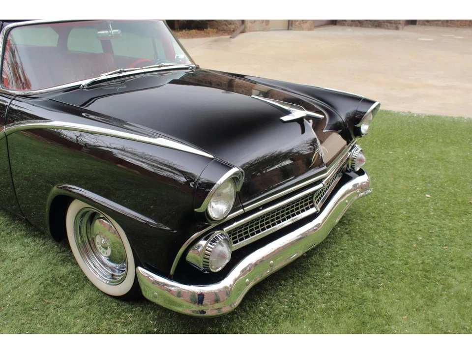 1955 Ford Fairlane 1st Gen - Image 16 of 31