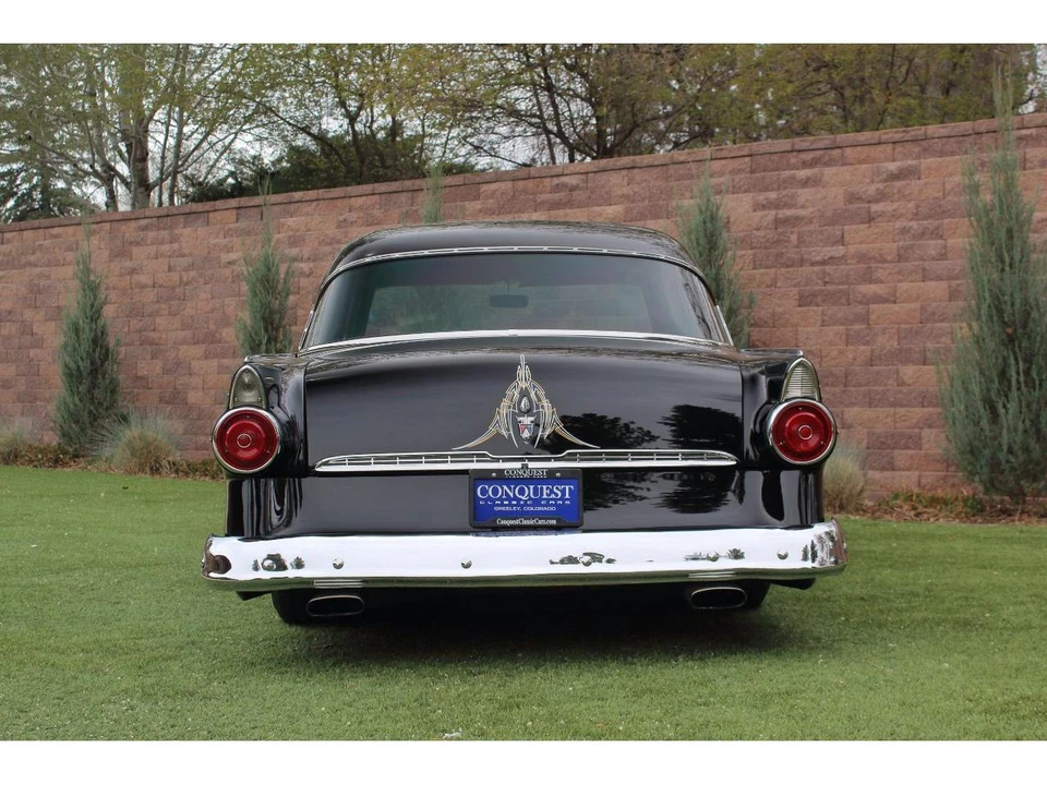 1955 Ford Fairlane 1st Gen - Image 28 of 31