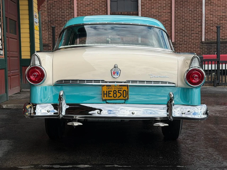 1955 Ford Fairlane 1st Gen - Image 9 of 21