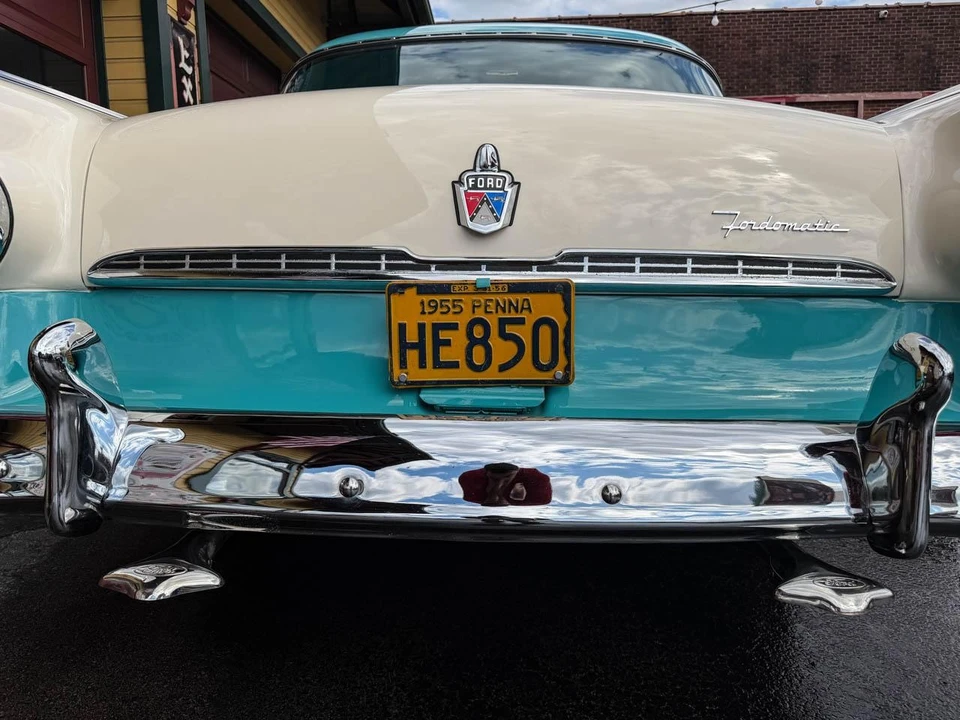 1955 Ford Fairlane 1st Gen - Image 14 of 21