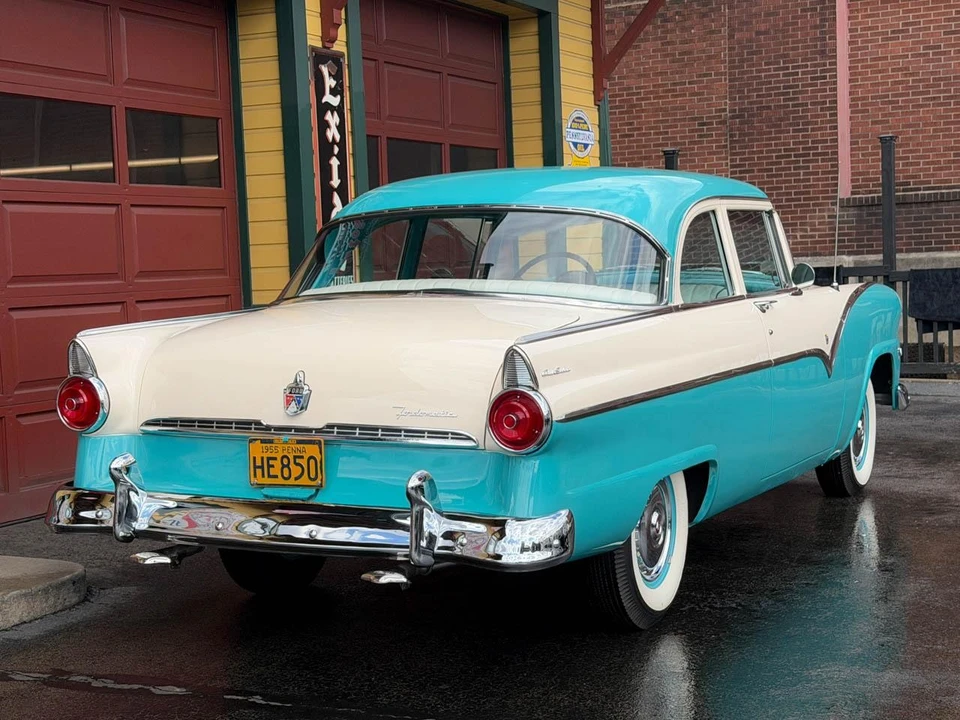 1955 Ford Fairlane 1st Gen - Image 7 of 21