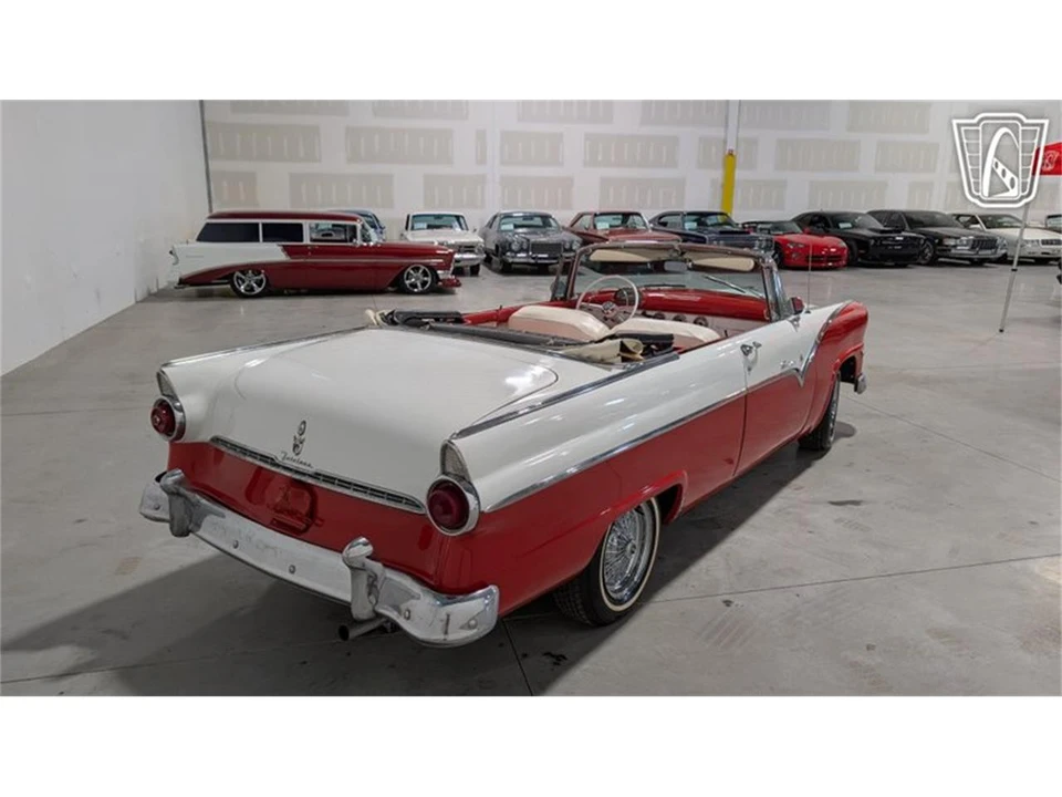 1955 Ford Fairlane 1st Gen - Image 14 of 31