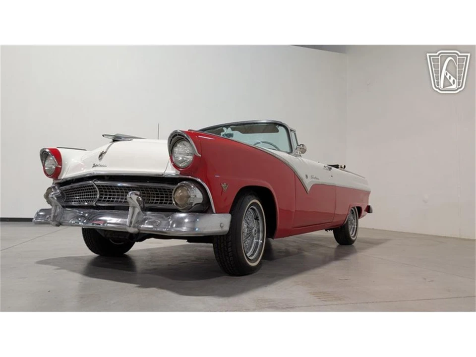 1955 Ford Fairlane 1st Gen - Image 4 of 31