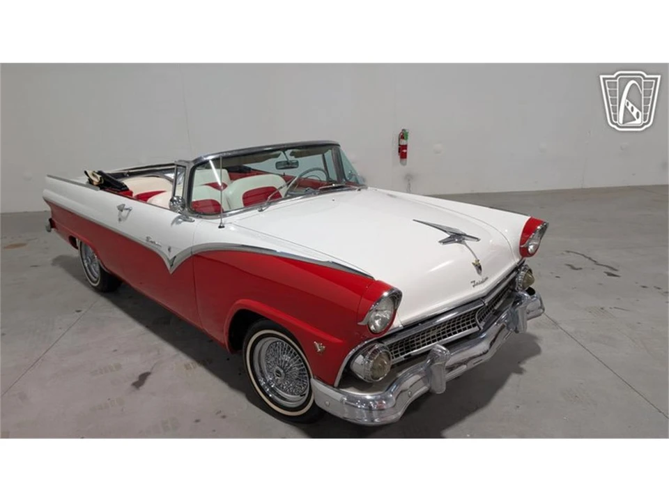 1955 Ford Fairlane 1st Gen - Image 19 of 31