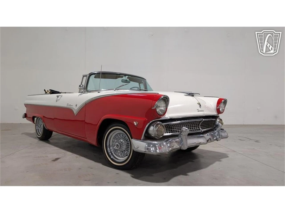 1955 Ford Fairlane 1st Gen - Image 20 of 31